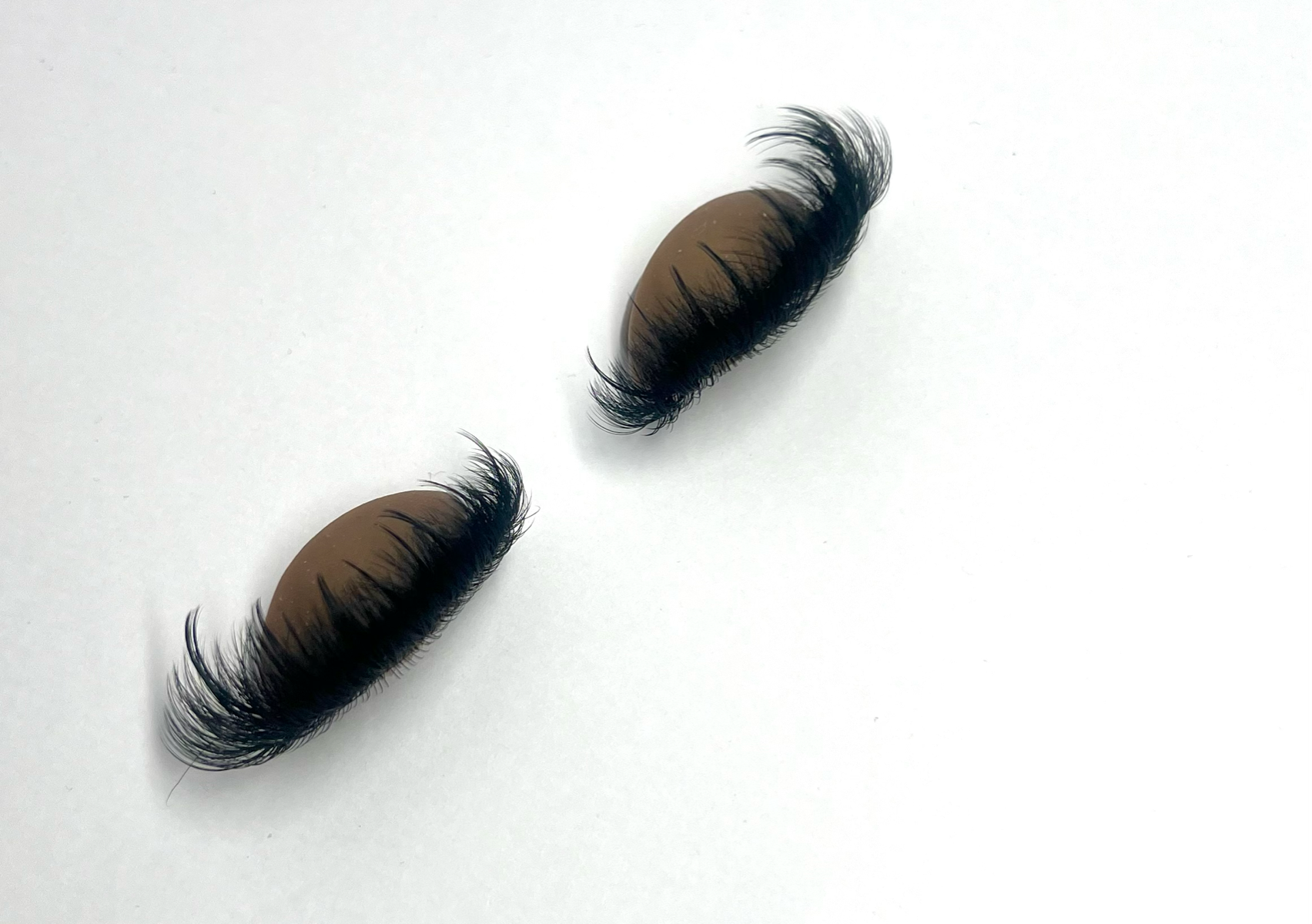 The Ivy strip lashes 