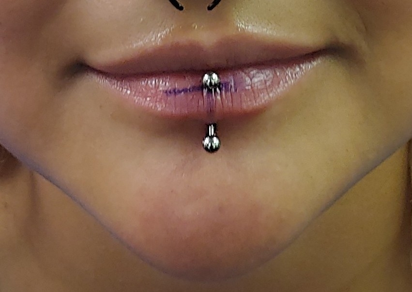 Vertical Labret