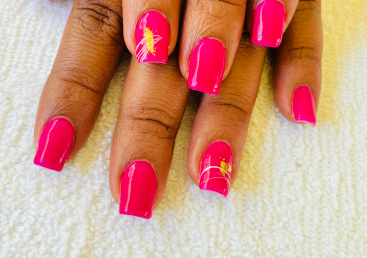 Short tips with poly gel