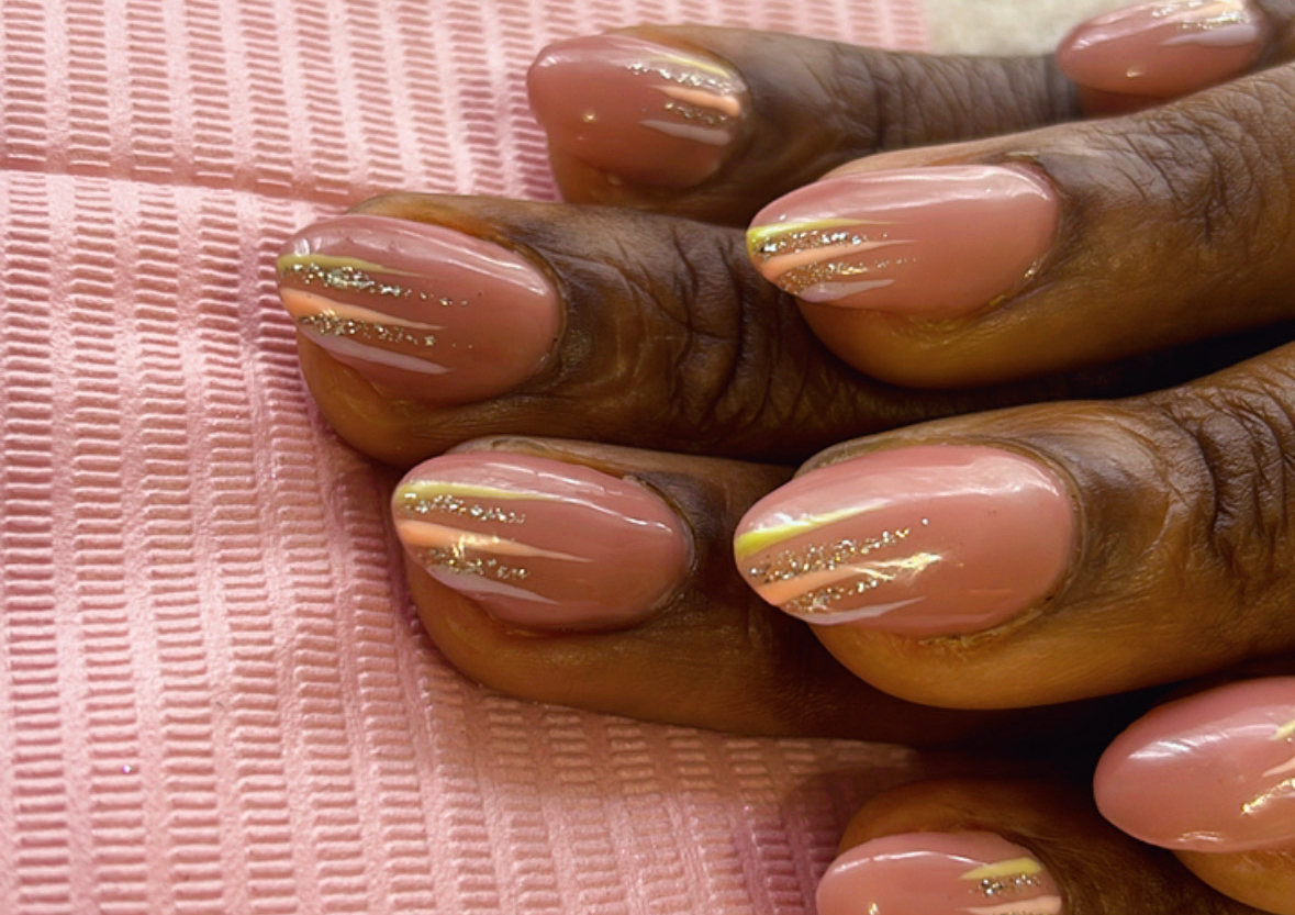 Same design in all nails