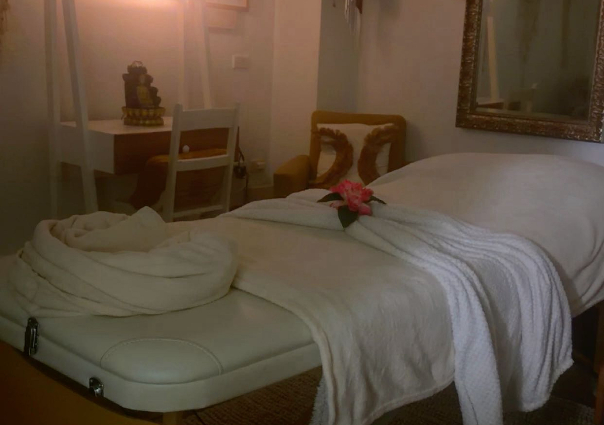 90 min Heartworks Lomi Lomi Hawaiian Massage 