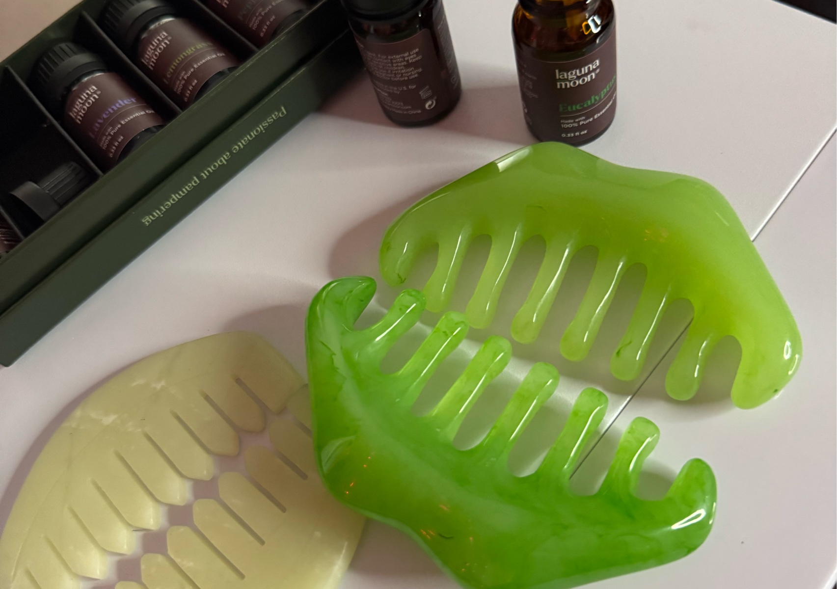 Aromatherapy Scalp Massage 