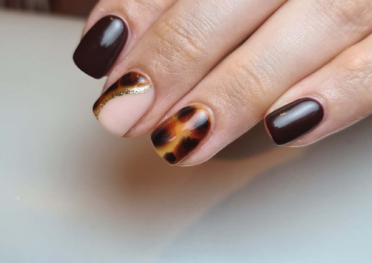 Builder Gel Infill with a detailed nail art