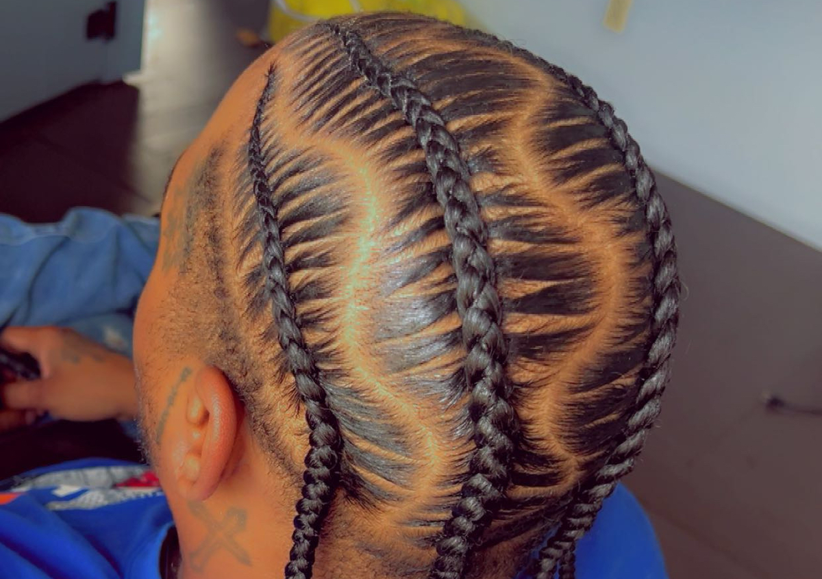 cornrow w/ design (5/5)