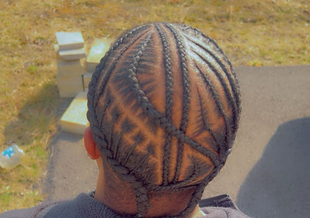 cornrow w/ design (2/5)