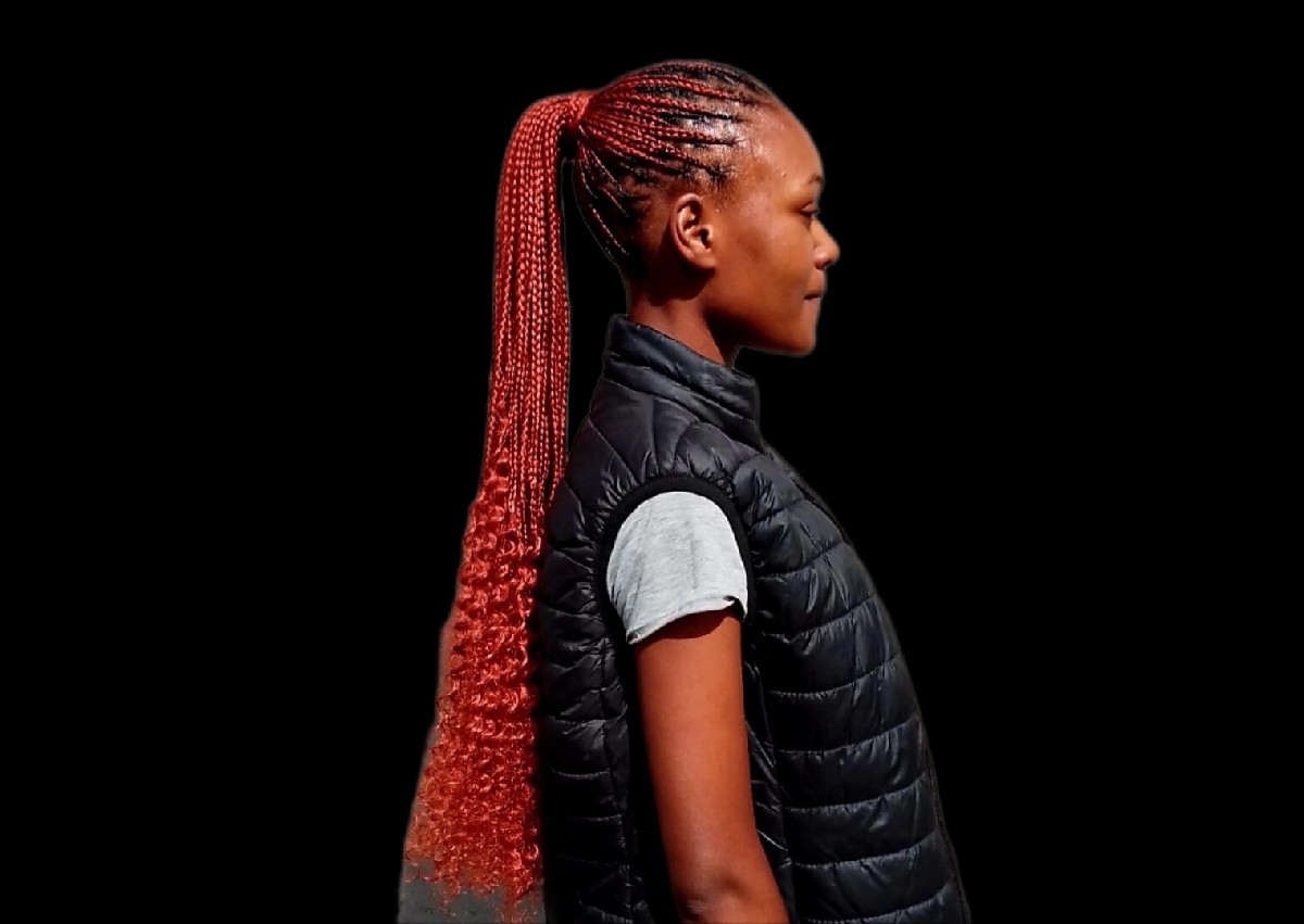 Knotless braids with curly ends