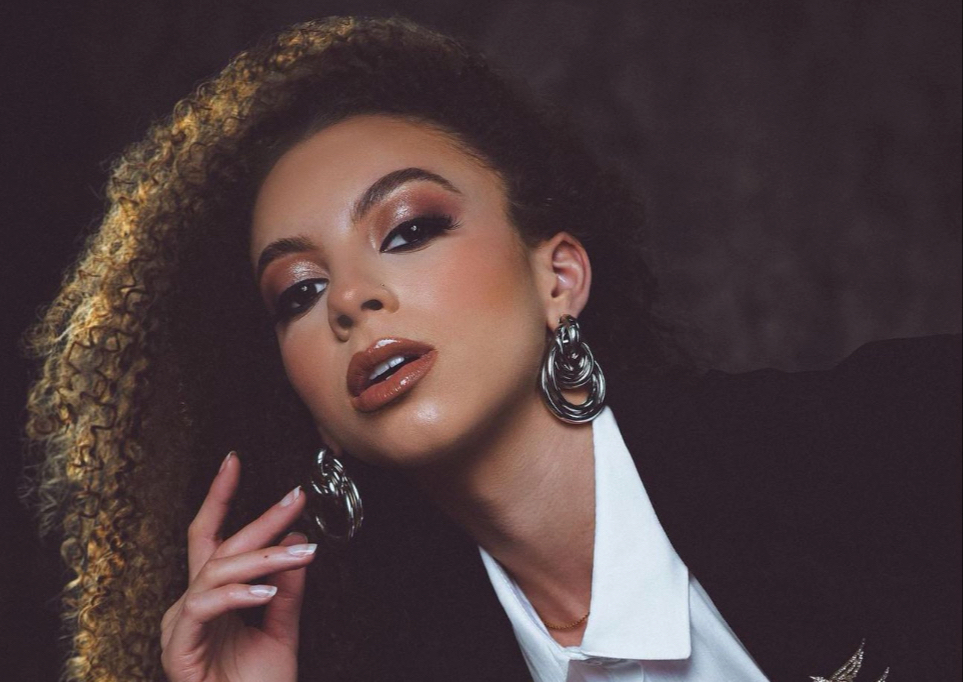 Air brush foundation glam