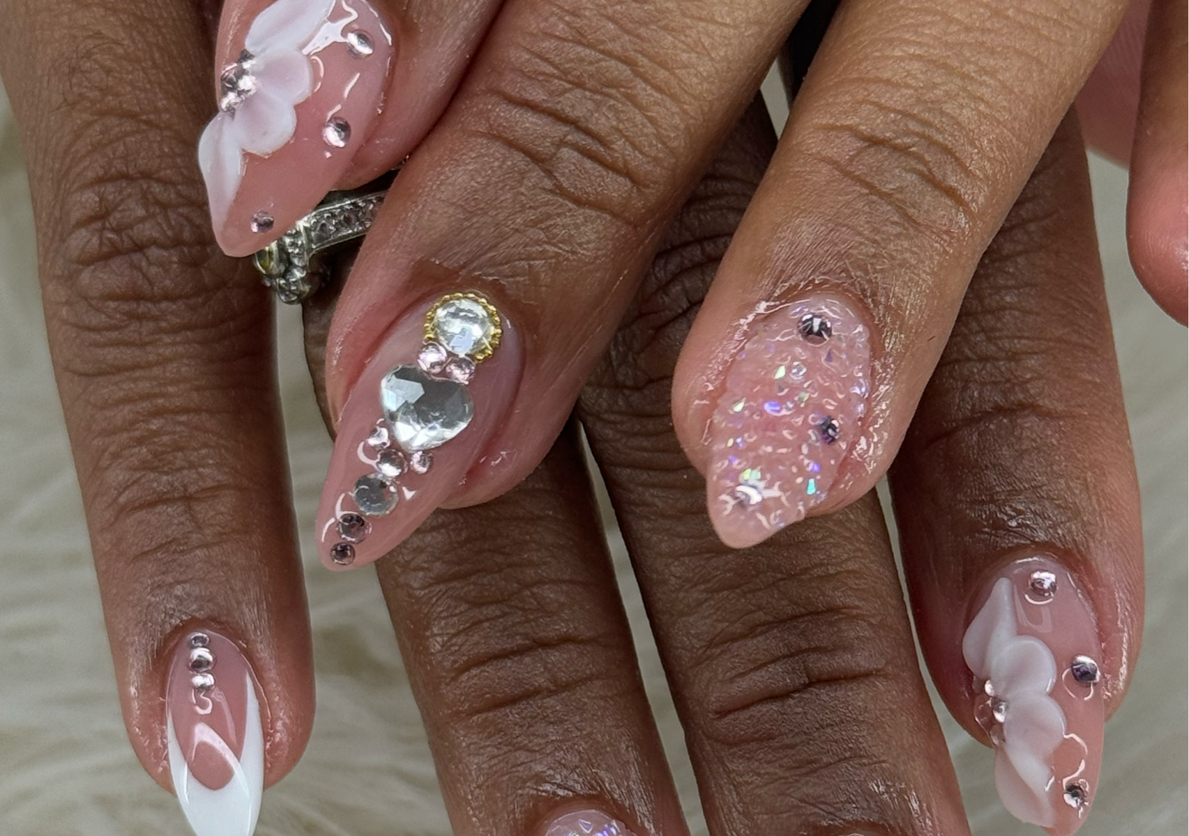 💍 W̟E̟D̟D̟I̟N̟G̟ S̟E̟T̟: Full set: Swarovski crystal, lace nail art, glitter or caviar. designs w/ Ombre or French(short to med