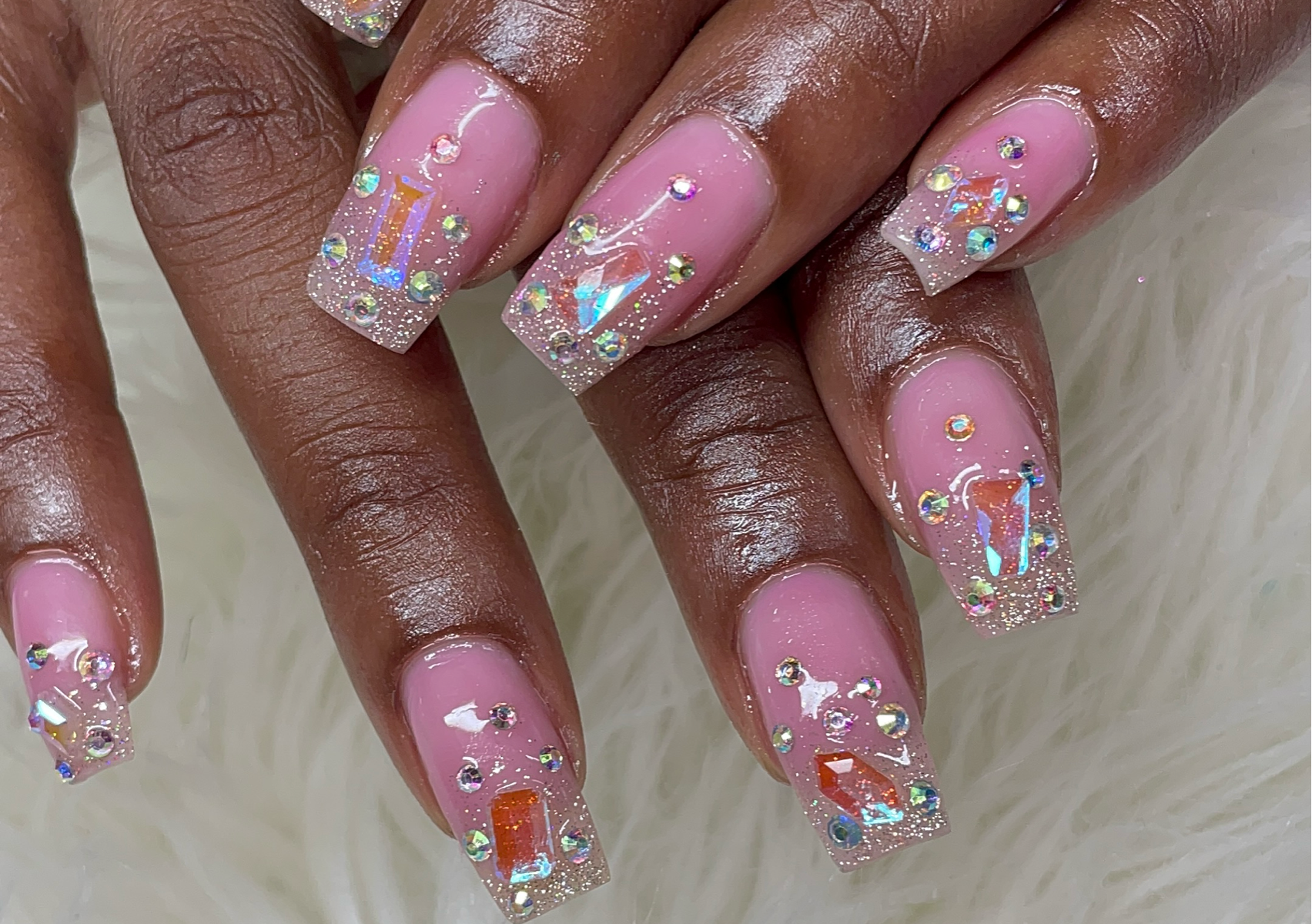 🌹Be Jeweled (glitter Ombre or french With Sporadic Crystals And Nail Jewelry) Short To Medium