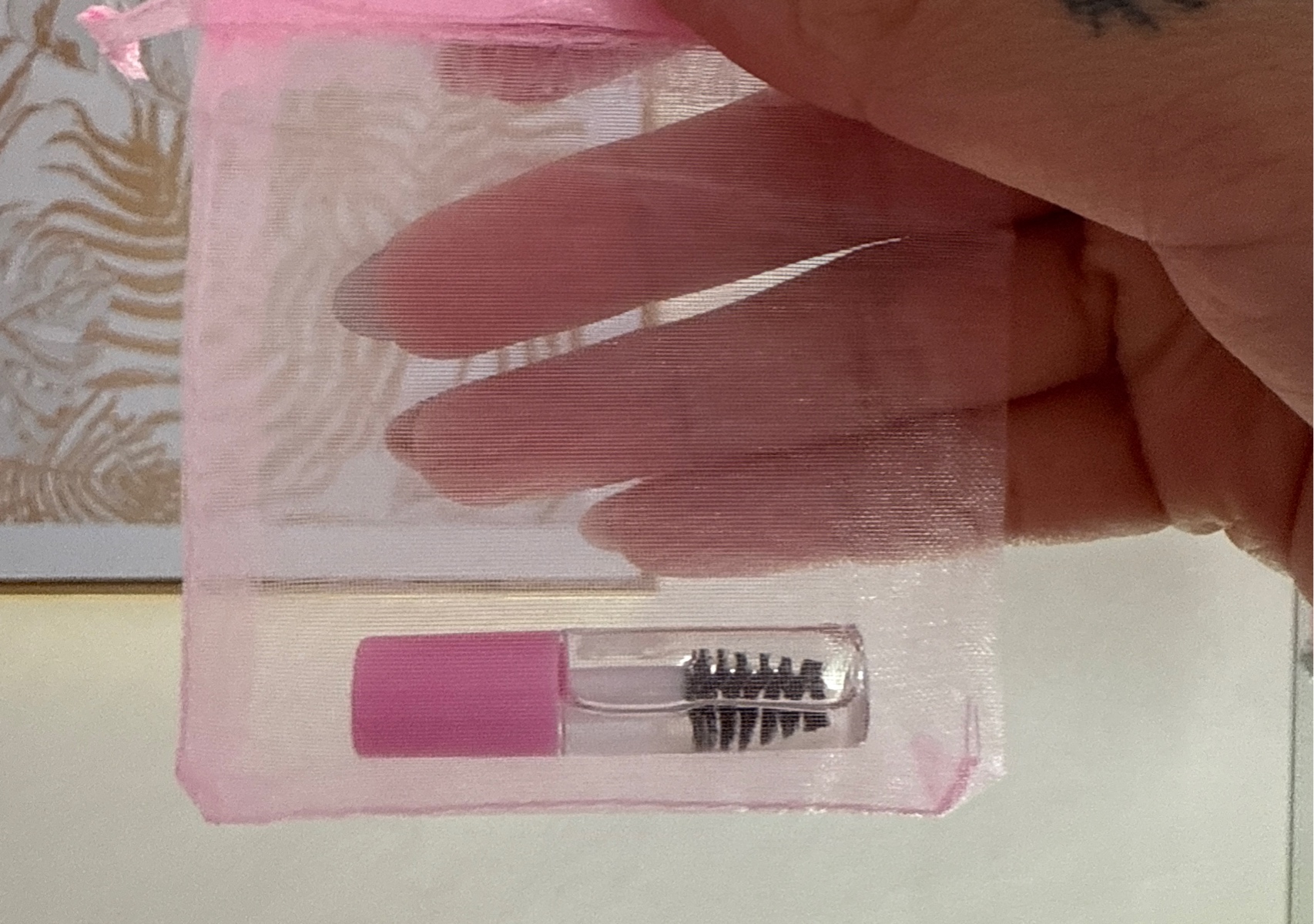 Mini caster oil for brows/lash lifts