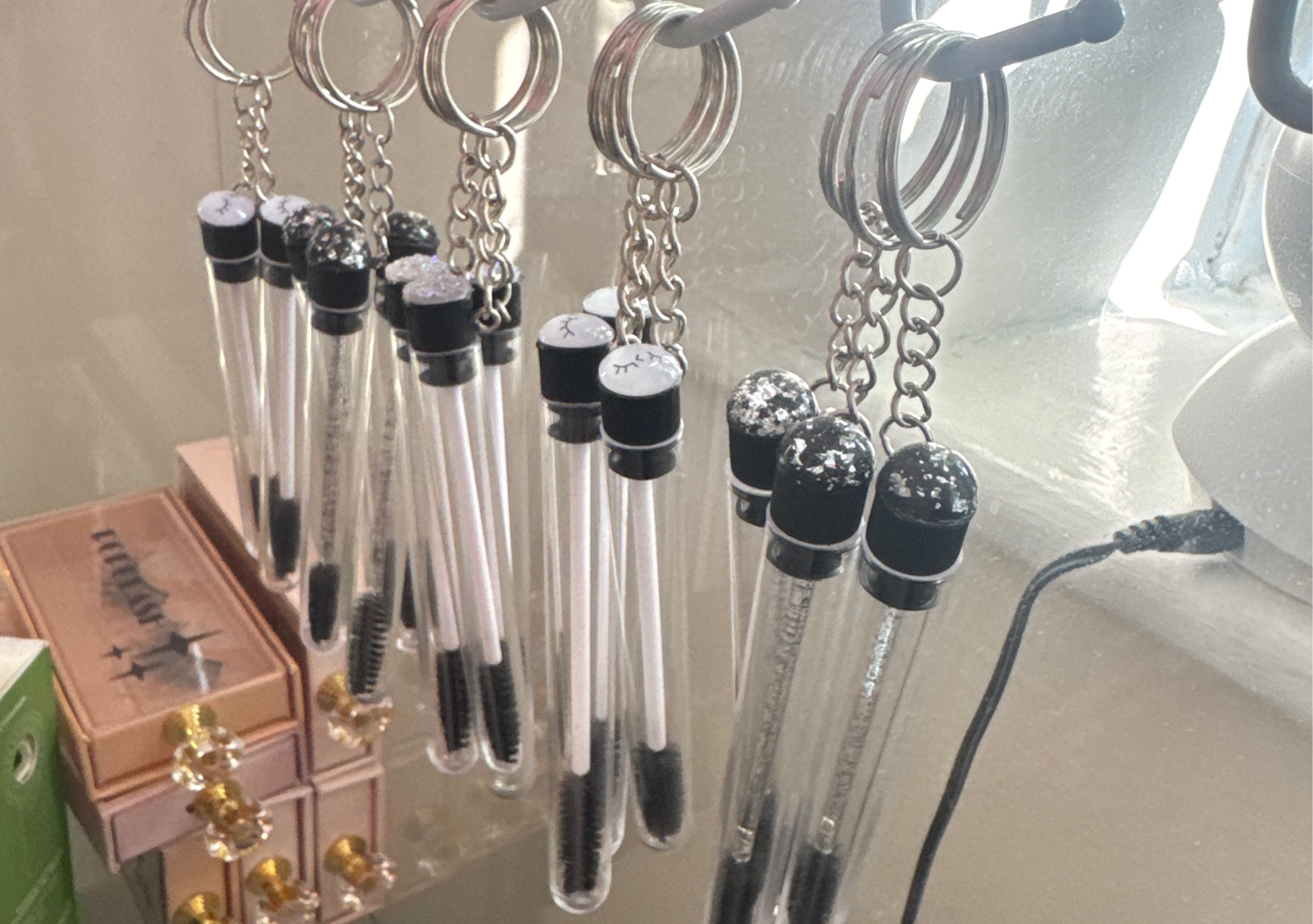 Lash tube keyring