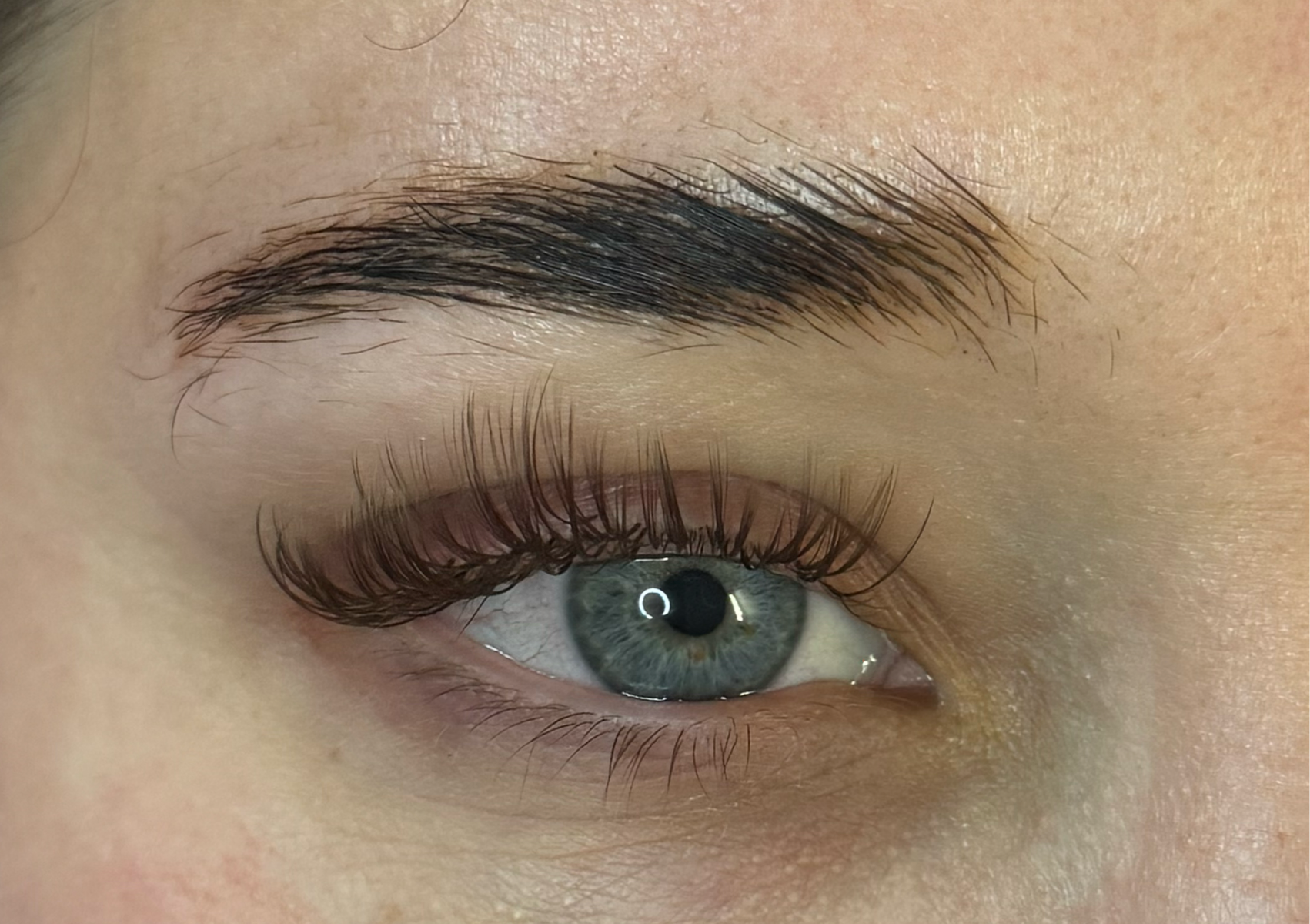 Half set Lashes (classics, fluffy classics, Hybrids only) 