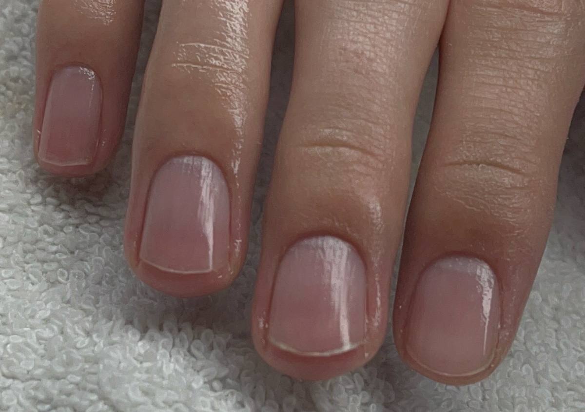 NO polish manicure 