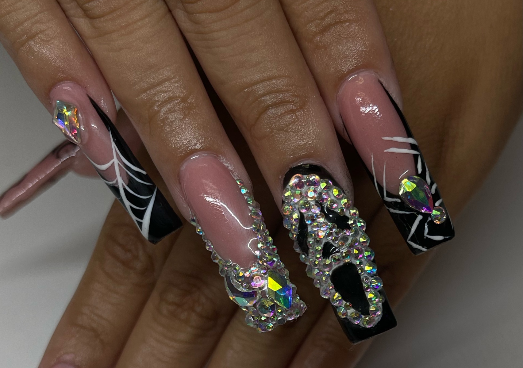 Blinged out nail