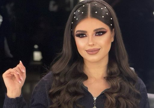 COMBO - Maquillaje Social + Planchado y Ondas en el Cabello