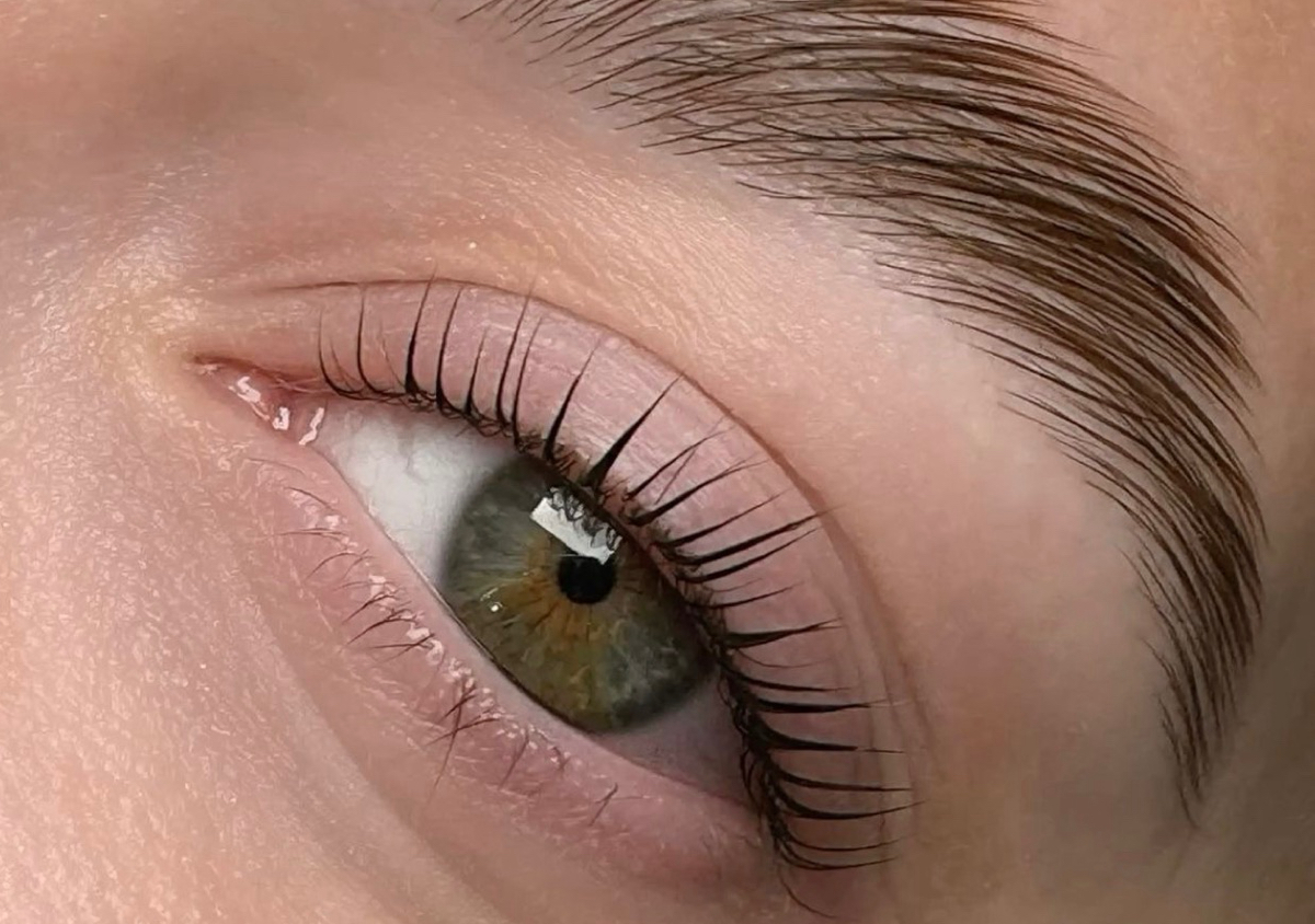 Korean Wimpern & Brauen Verlängerung 