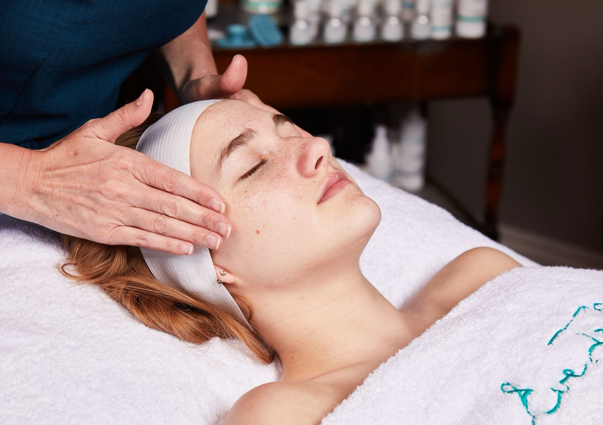 Essential Prescriptive Facial