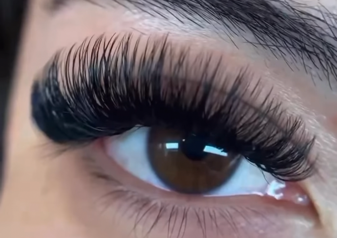 Ultimate Glam (Monthly Beauty Savings)