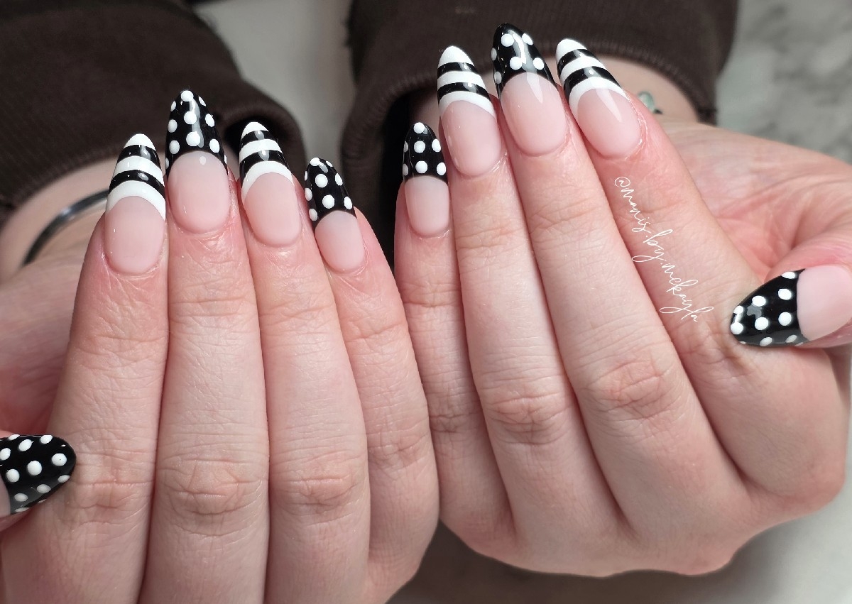 Gel X Extensions Manicure