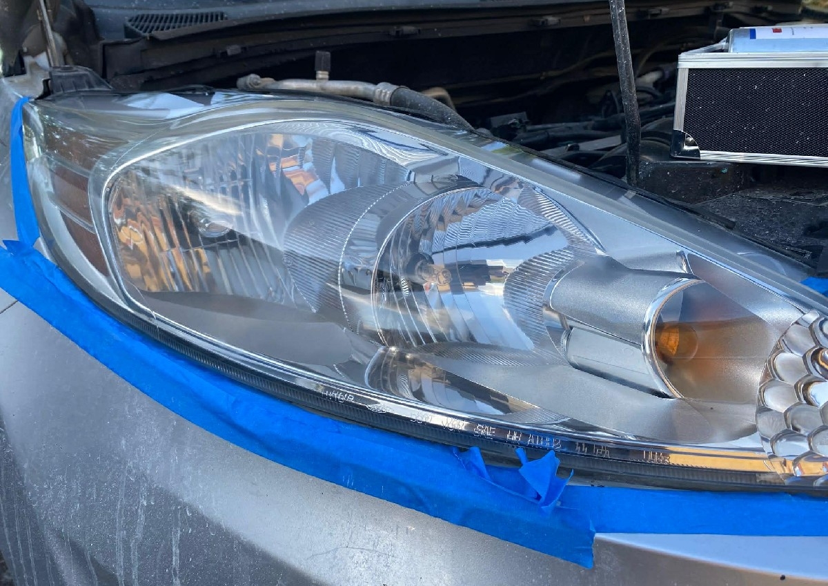 Headligth  restoration