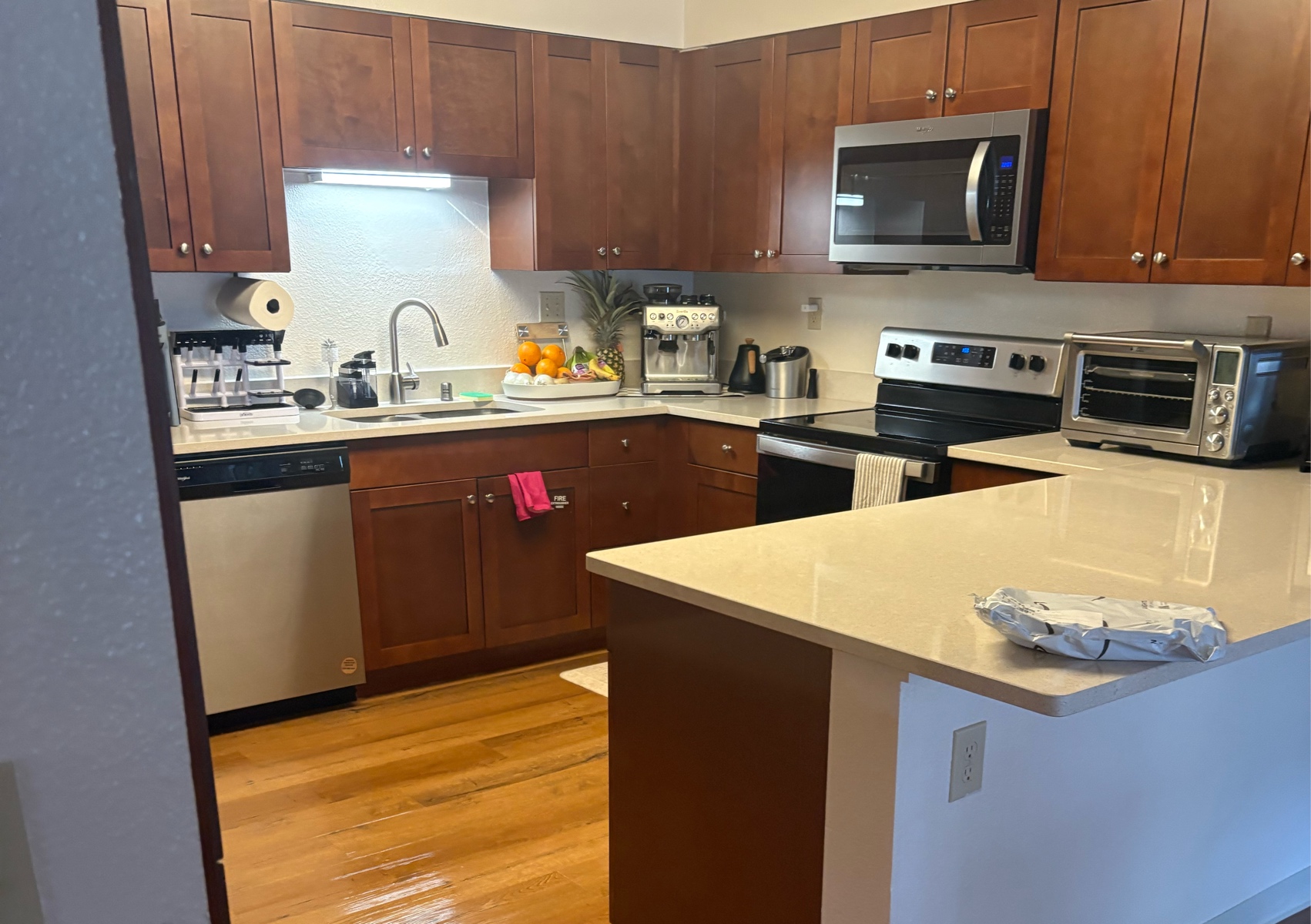 🧼 Kitchen + Living Room Refresh