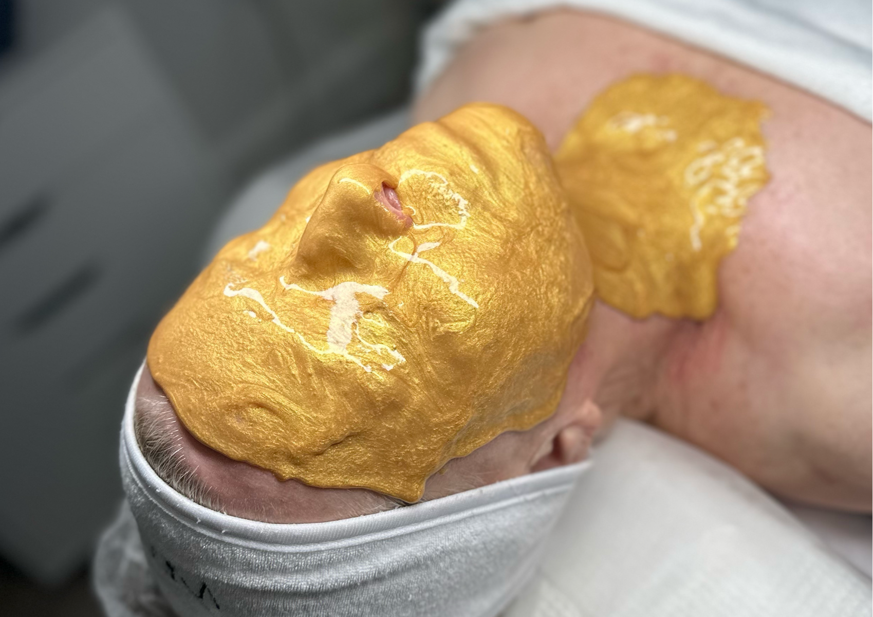 Luxury Facial Gold / Oro Facial de Lujo 