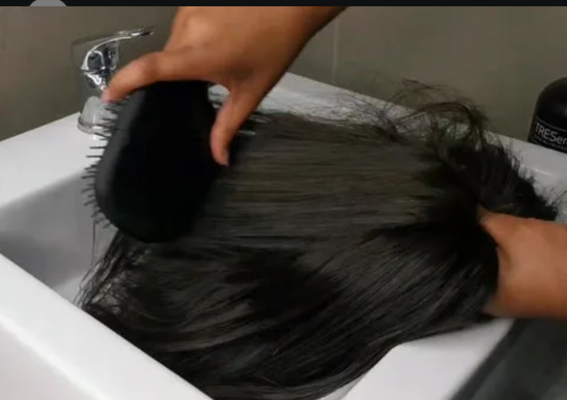 Wig Wash