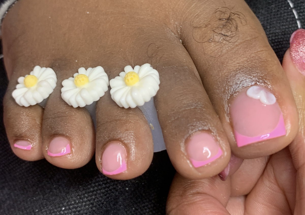Toes- art (per nail)