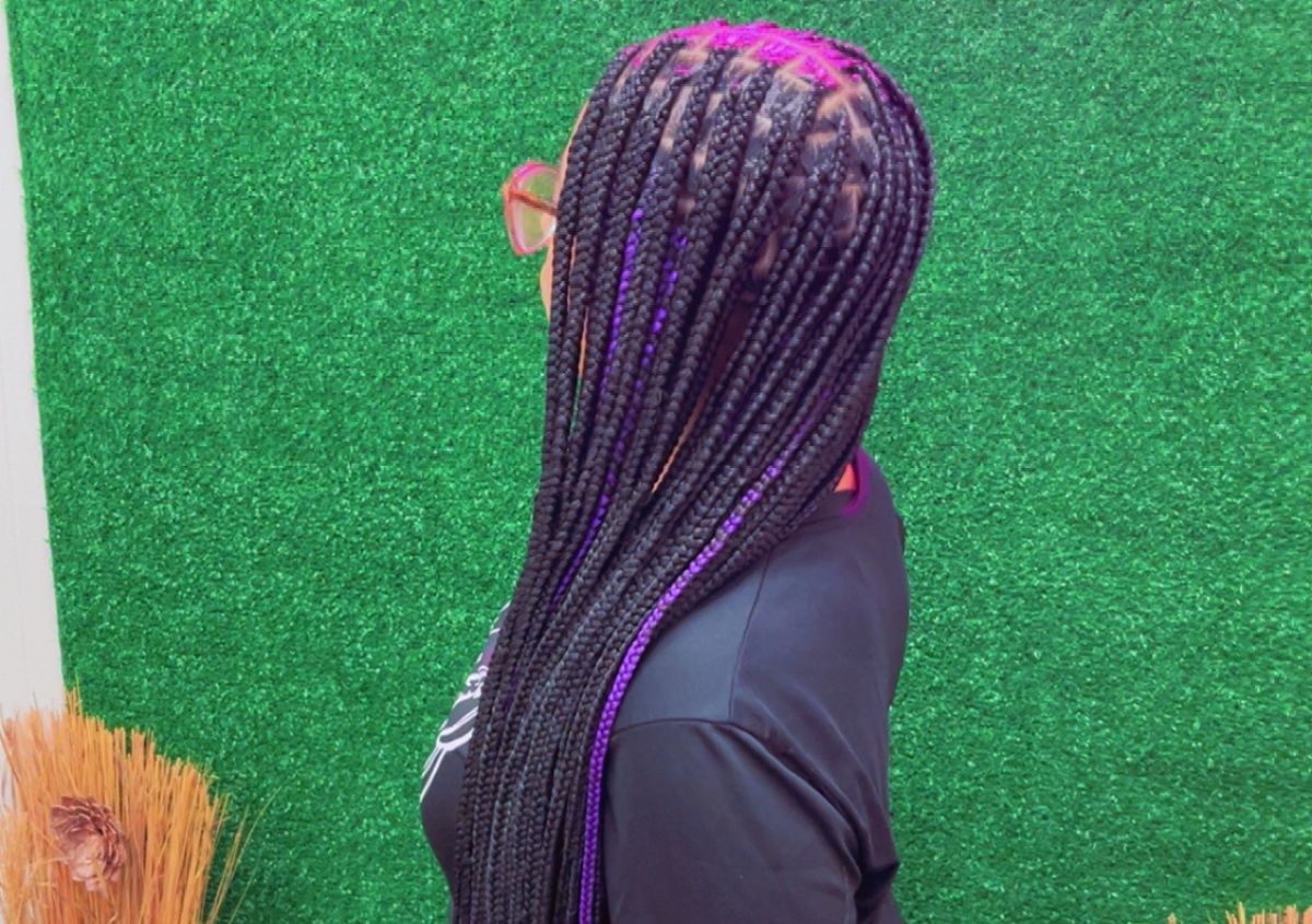 Medium Knotless