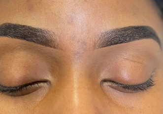 Eyebrow tinting