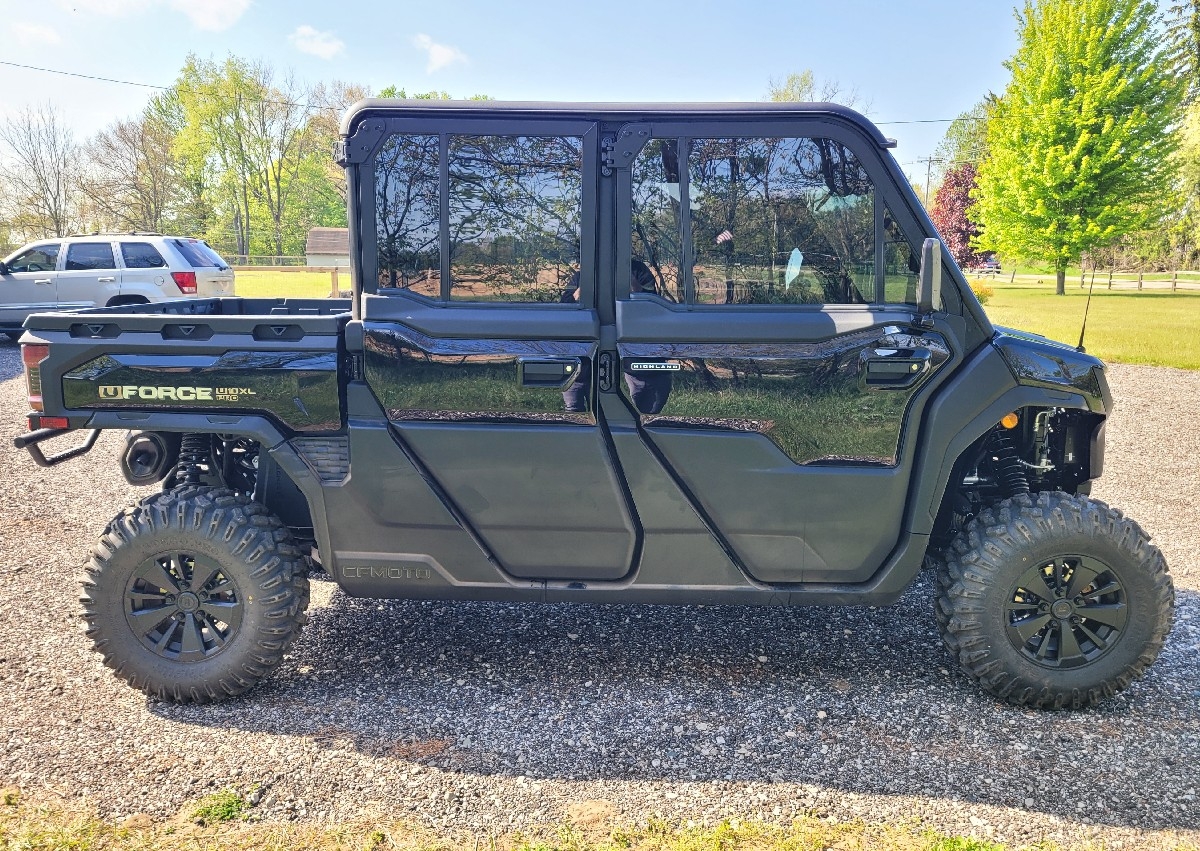 SXS (4DR)*