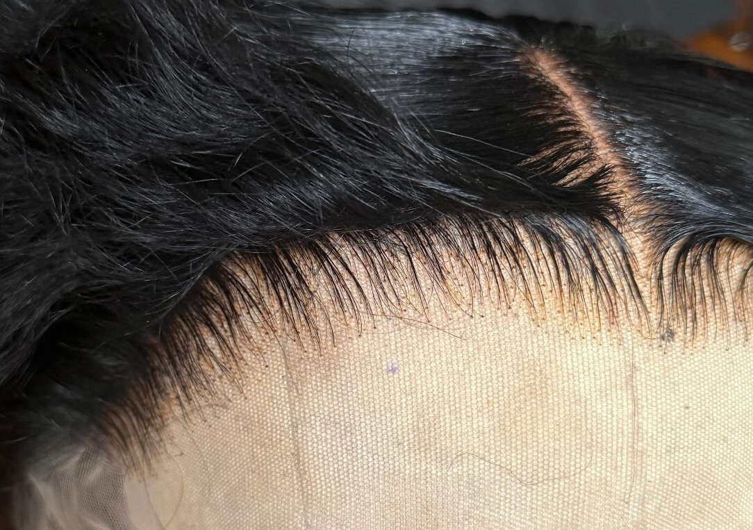 Customisation (plucking, bleaching knots)