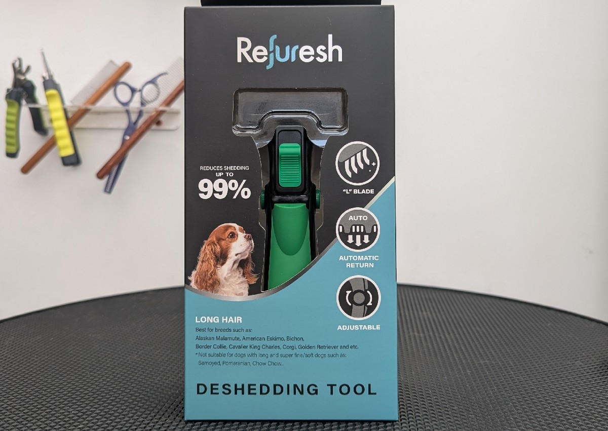 Small Deshedding Brush for Dogs 