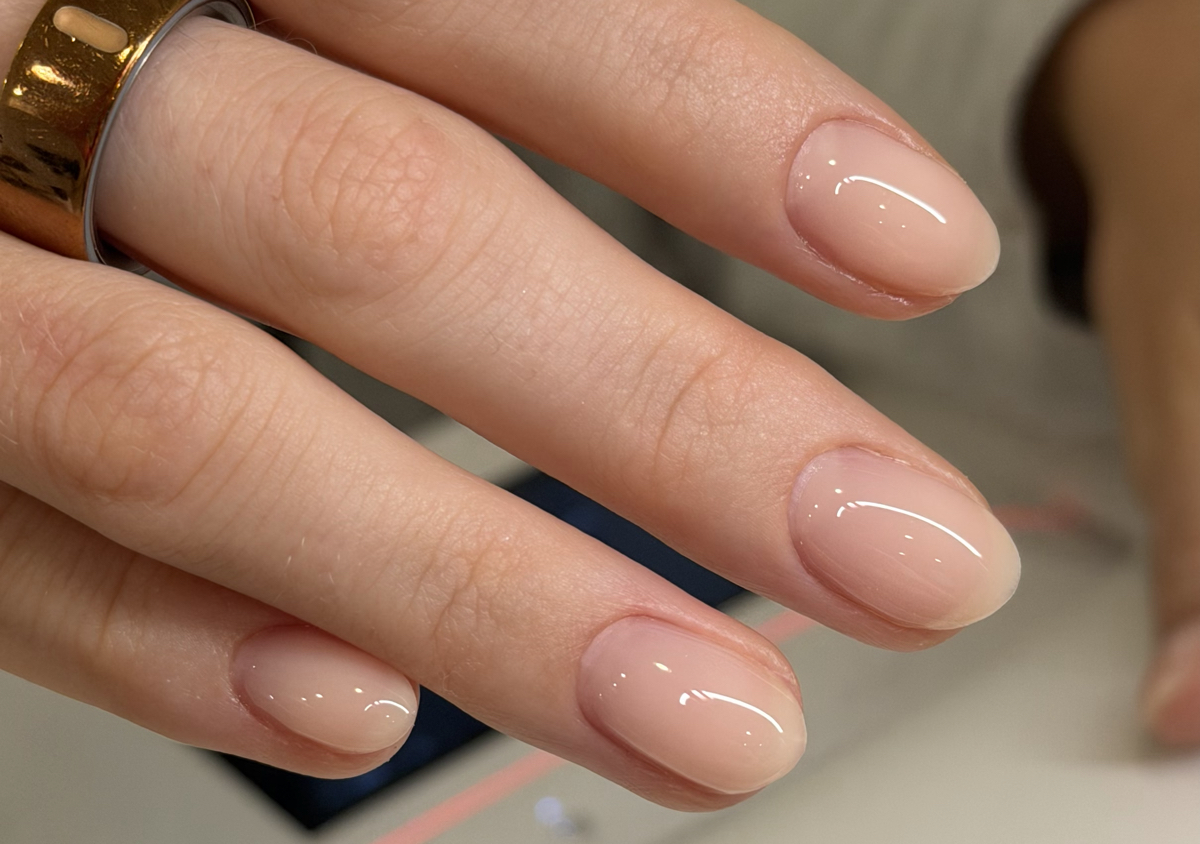 FIRST TIME CLIENT ONLY  Hard gel manicure
