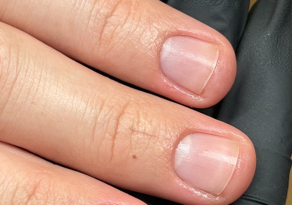 Men’s Regular Manicure