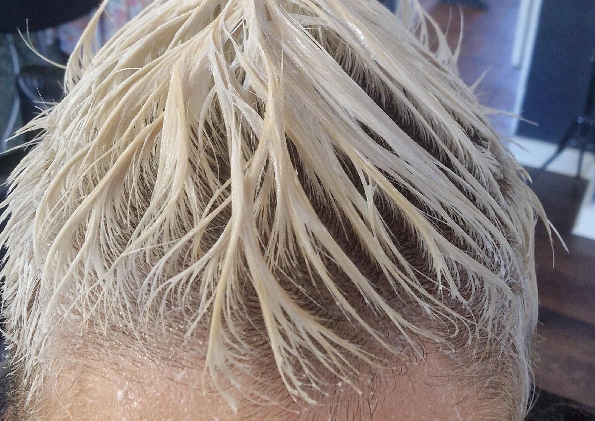 Pre lightened roots and blow dry