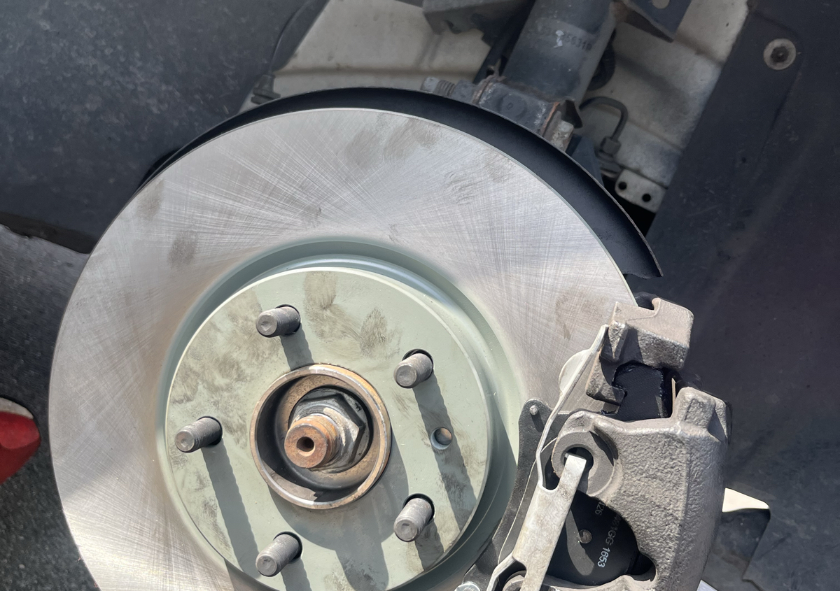 Truck,van,suv brakes&rotors all around (1/2)