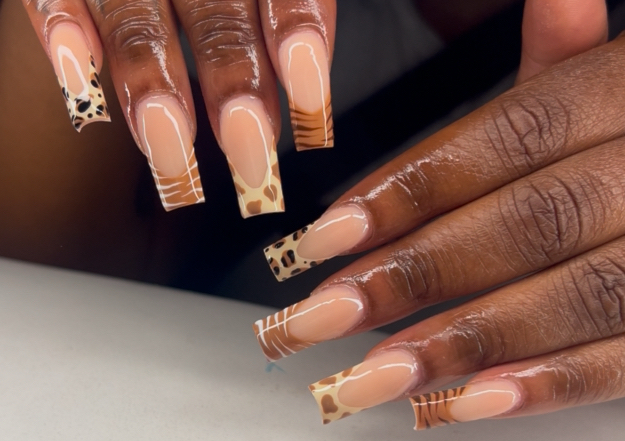 Long full set w/designs