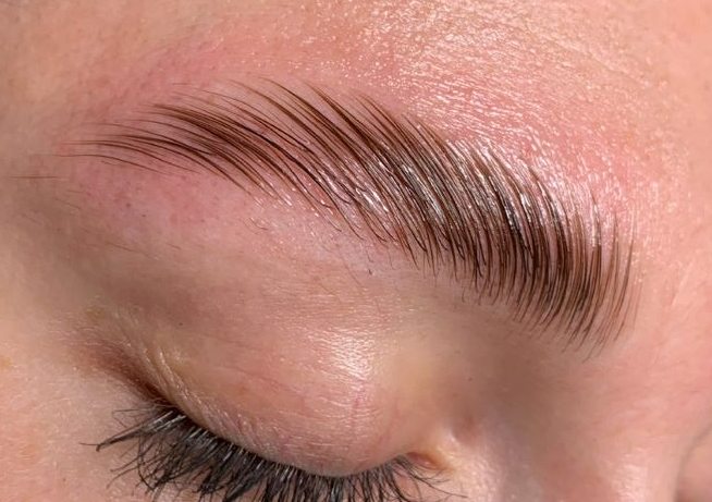 Laminado de cejas, (sin depilación)