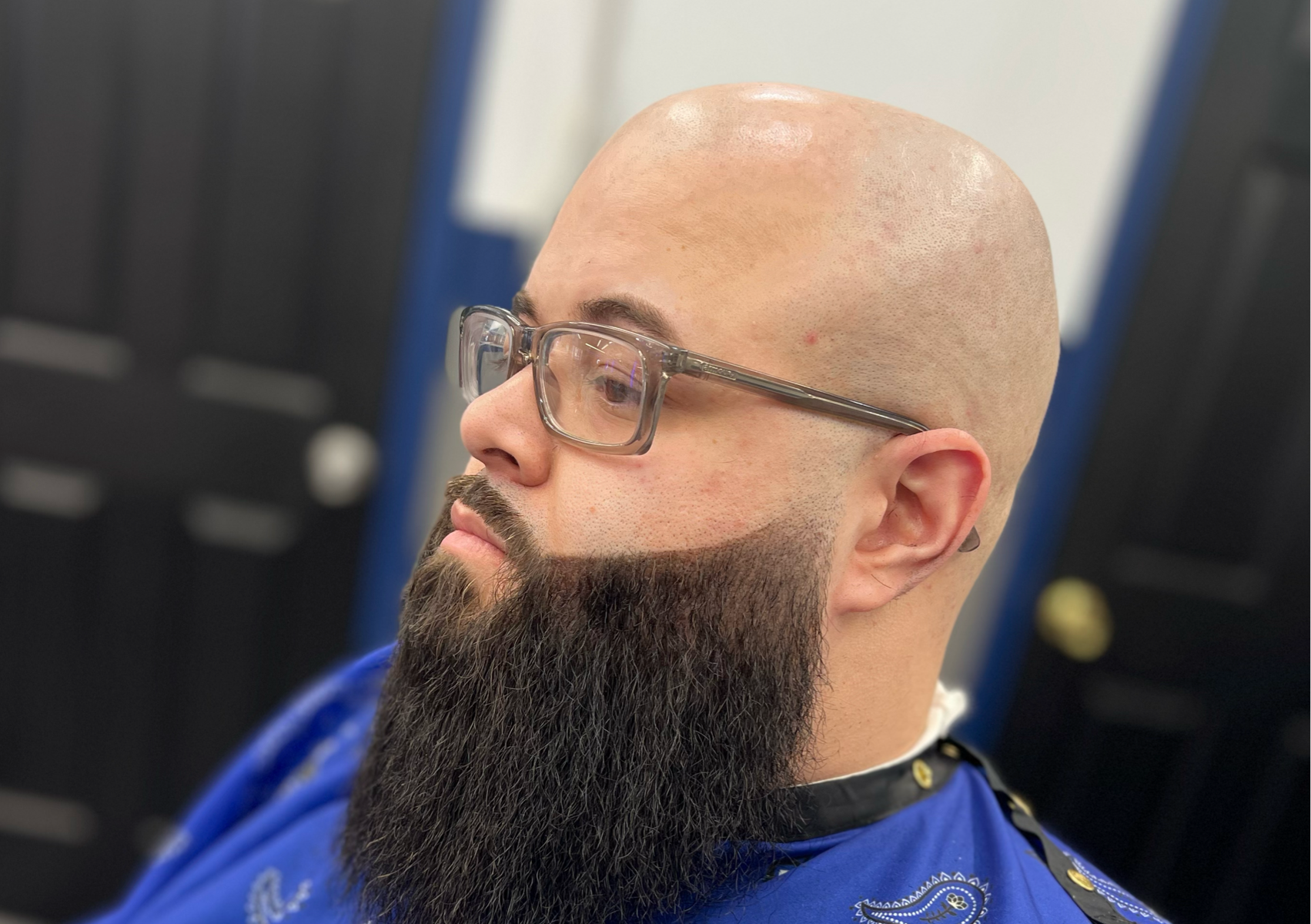 Mens beard line up w/color
