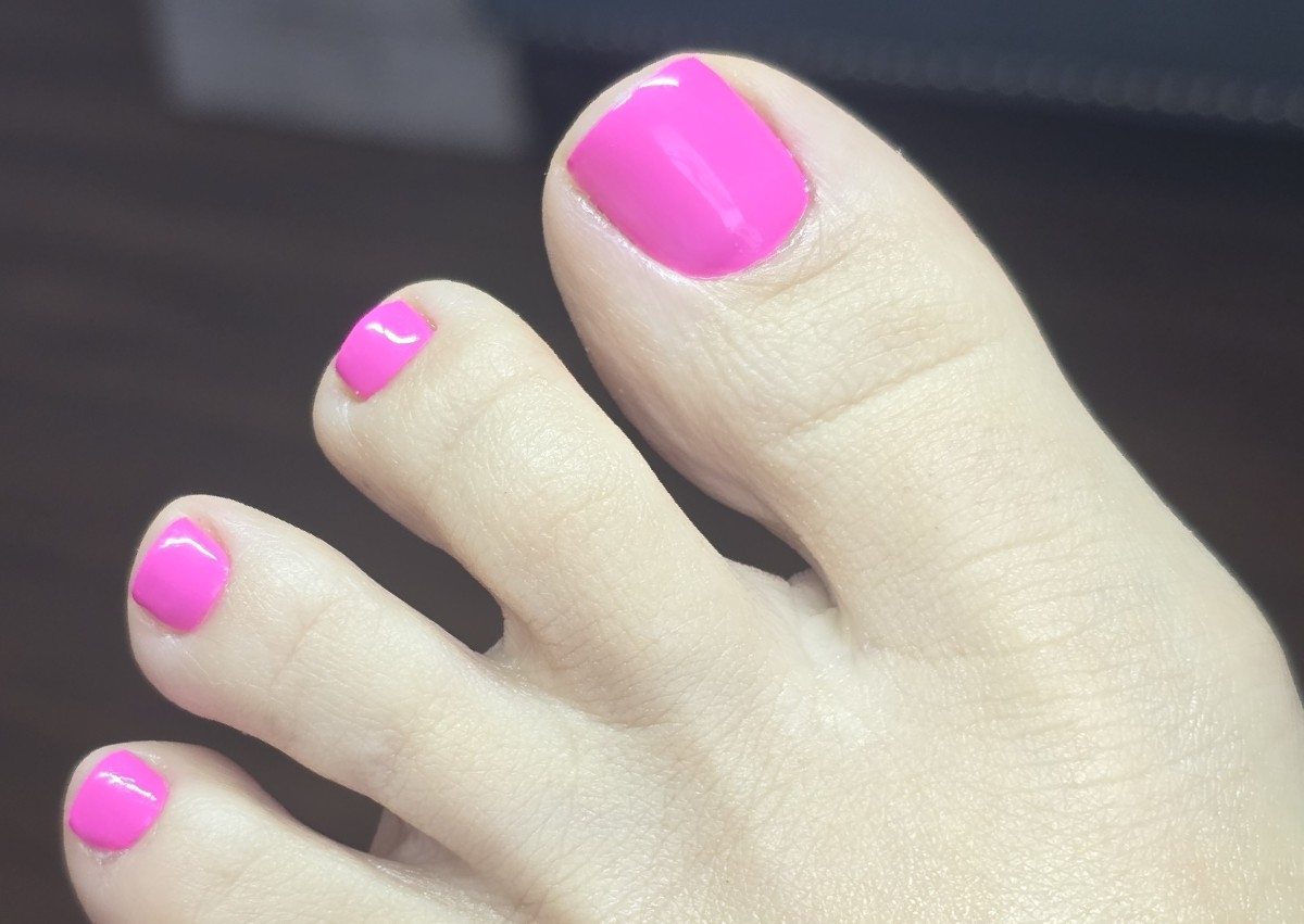 Esmalte gel en pies (1 solo color)