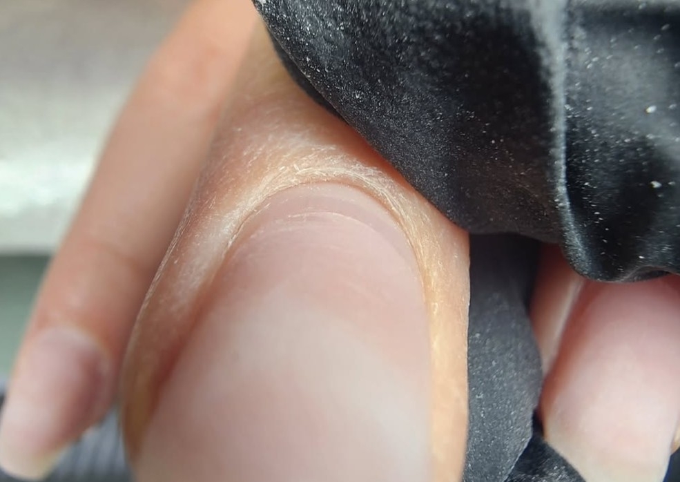 Clase privada Manicura Russa.