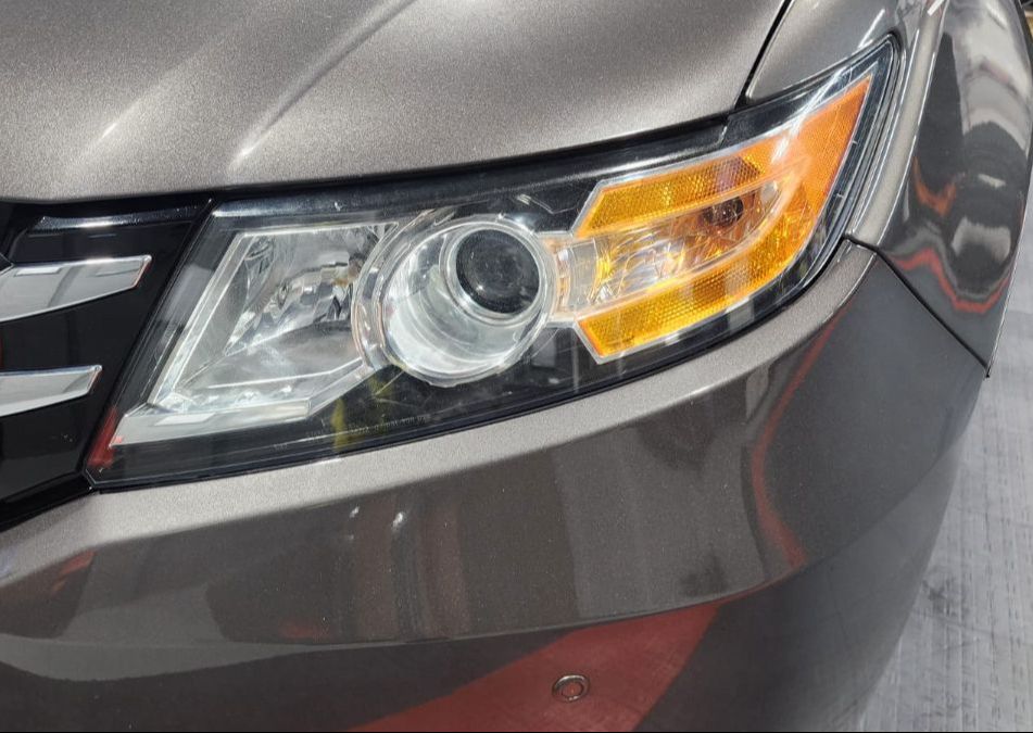 Headlight Restoration & Coating