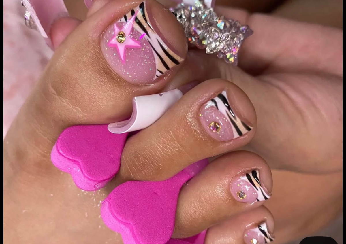  Discounted waterless pedicure design #3