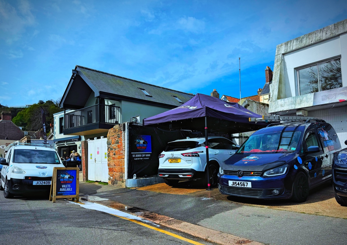St Aubin drop off Standard valet £92.50