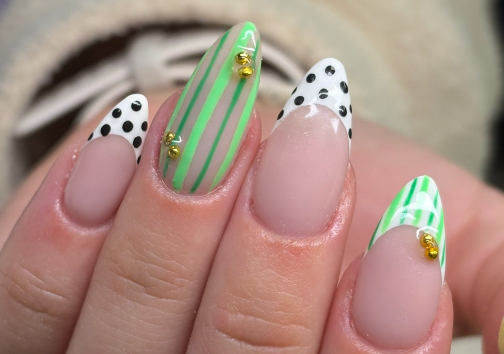 Mystery GelX nail set🌀 (2/4)