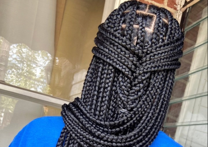 BIG KNOTLESS BRAIDS