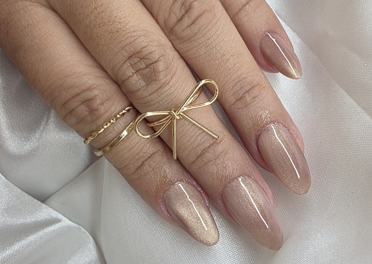 Base en Acrílico y Esmaltado en Gel Manos