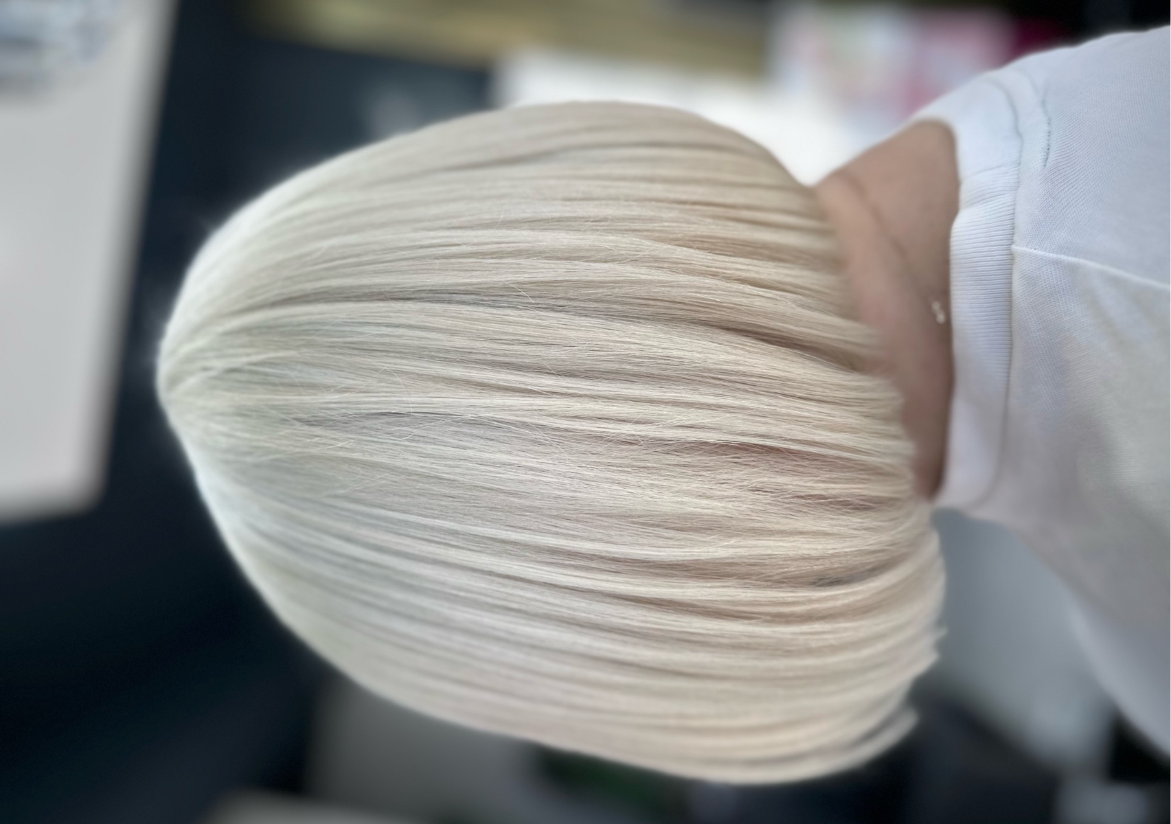 Decolorat radacina/nuantat/spalat aranjat 