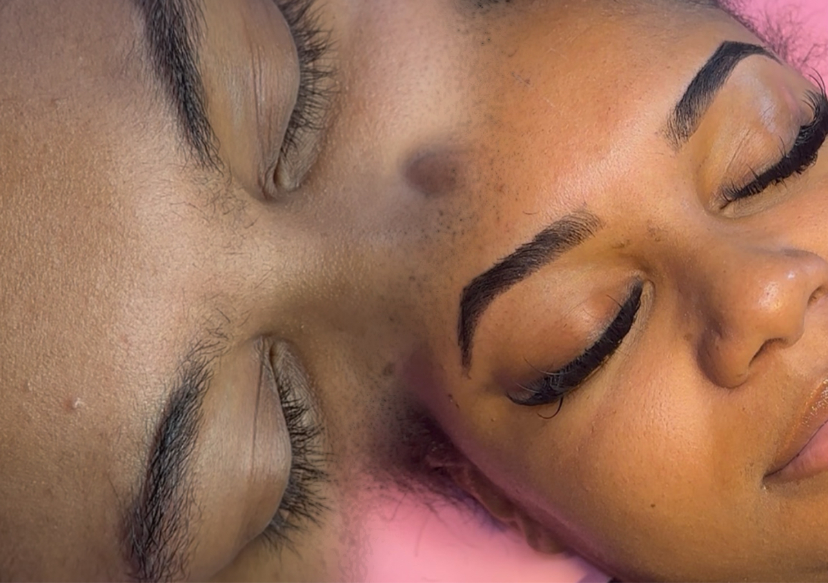 Full set + Henna brows + shaping